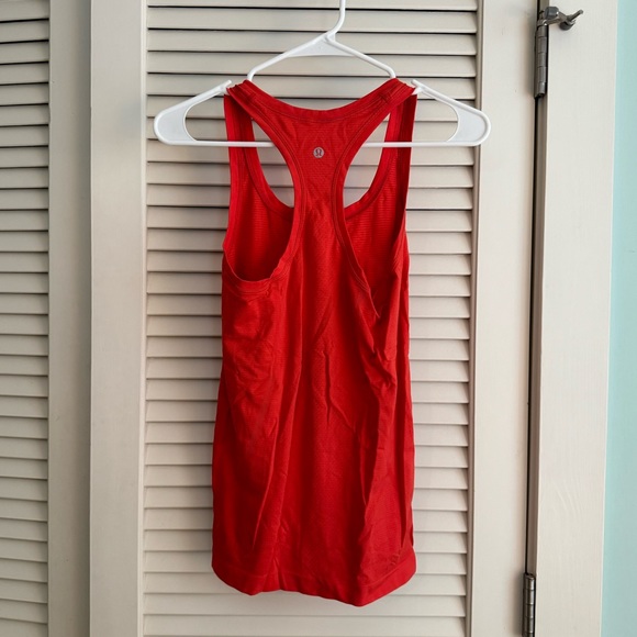 Lululemon Swiftly Tech Racerback Tank Top - Picture 2 of 4